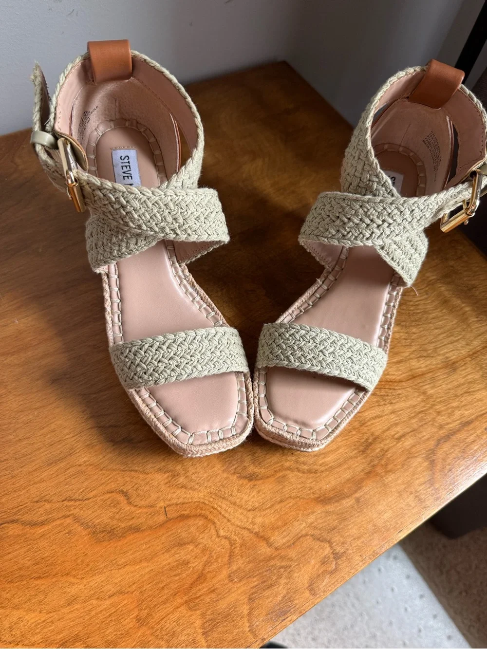 Steve Madden Cali Cream light Green Braided Crochet Espadrille Wedge Sandals